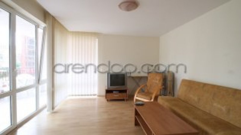 Apartment with 1 bedroom in Privilege Fort complex — photo 1