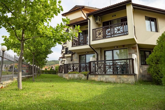 IMPERIAL HEIGHTS * Menada Apartments * Family Vila — photo 4