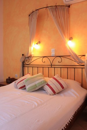 Double room in Athani — photo 3