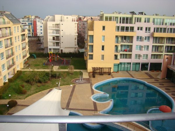 One bedroom in c-x Polo Resort — photo 1