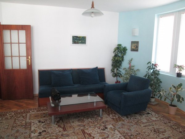 Two-bedroom apartment just a few steps from the beach in Varna — photo 1