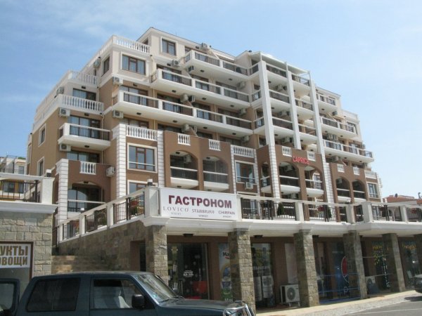 Three bedrooms apartment in complex Caprise — photo 2