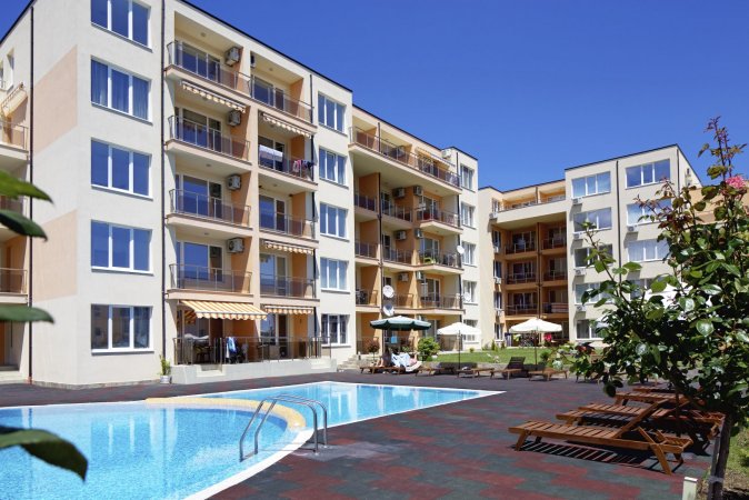 One bedroom in Anna Marina — photo 2