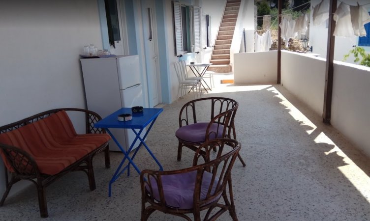 Grandma Vasiliki Rooms To Let - Room 2 — photo 3