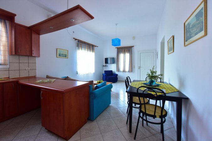 MOUZAKIS VILLAS (BLUE VILLA) — photo 4