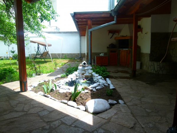 Villa Valley of rouses — photo 6