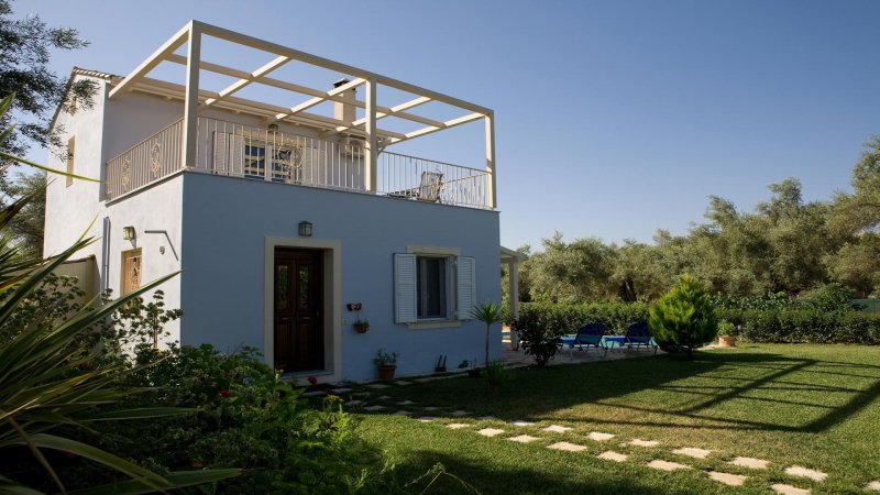 Villa Iolis — photo 3