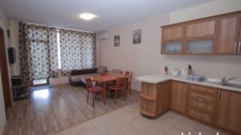 Apartment in Coliseum complex — photo 5