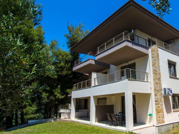Akrogiali VIllas VIII, Posidi