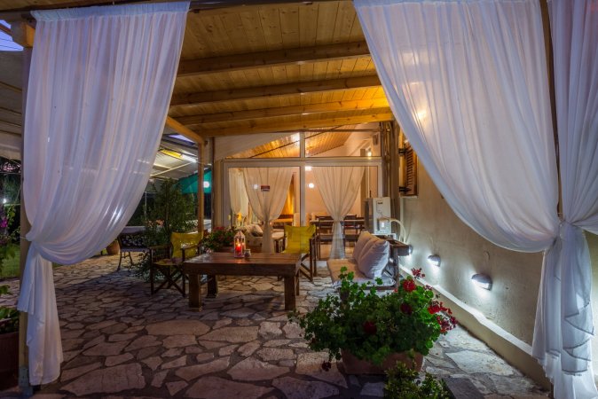 olive house"Villa" — photo 1