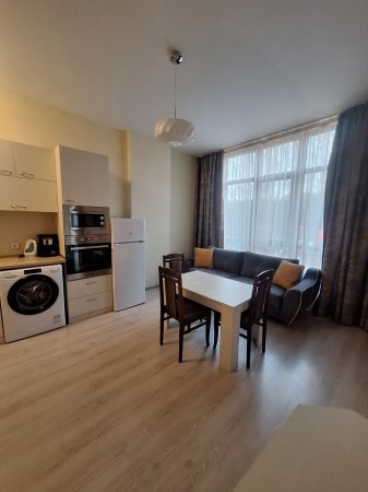 Fully Equipped Holiday Apartment with Pool Access – Shkorpilovtsi — photo 6