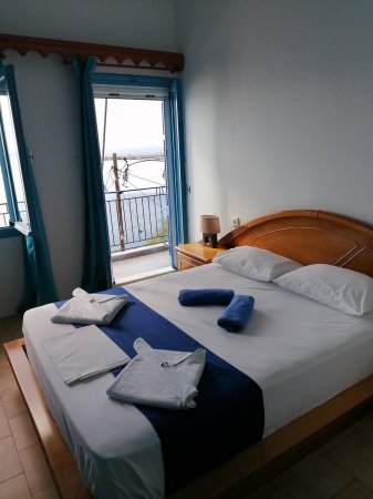''PHILOXENIA'' SEA FRONT APARTMENT — photo 3
