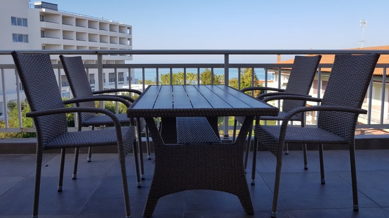 Luxury penthouse with sea view — photo 2