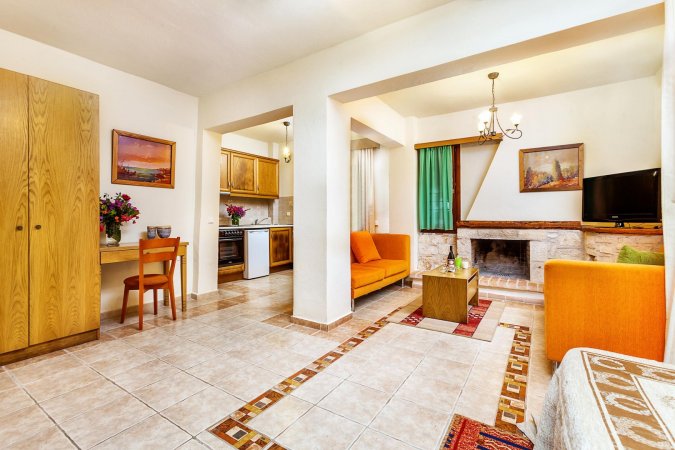 Dias Junior Suite [Akritas Ef Zin Villas & Suites] — photo 4