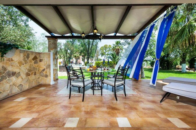 Beach Villa with 4 Bedrooms [W Villas] — photo 4