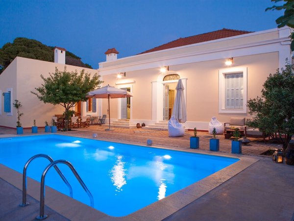 Villa Pyrgo-Stylish old House, with Swimming Pool — photo 2