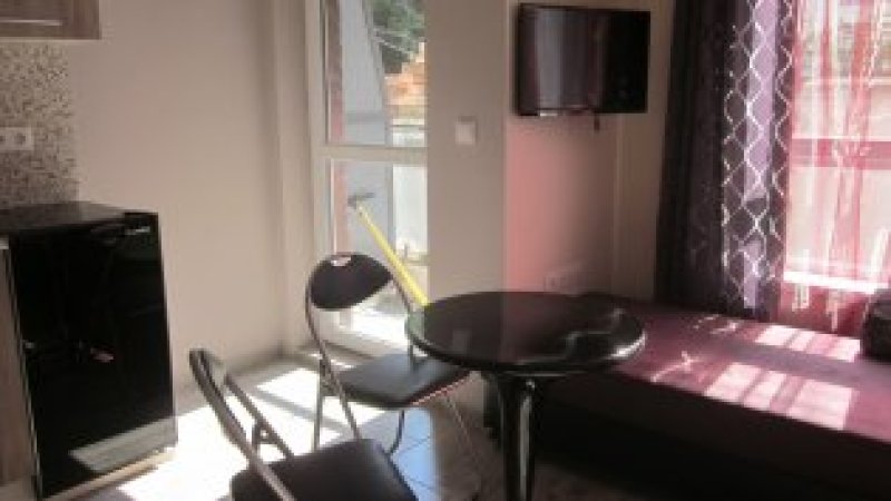 Apartment Purple — photo 2