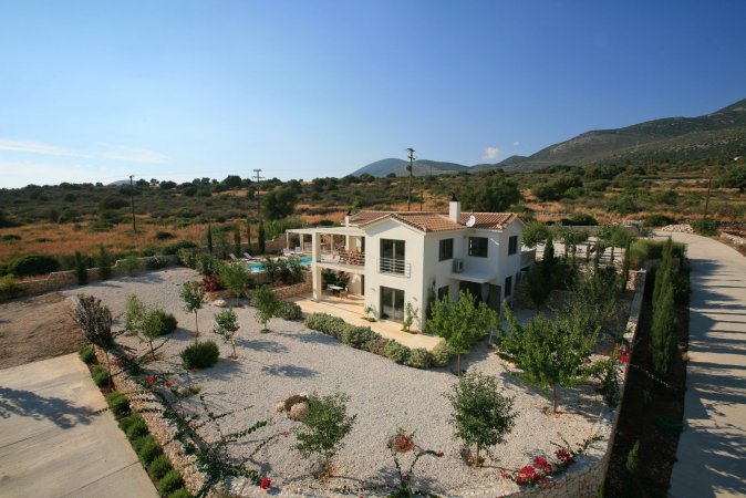 Ideales Resort Grand 4 bedroom villa Linatela — photo 2