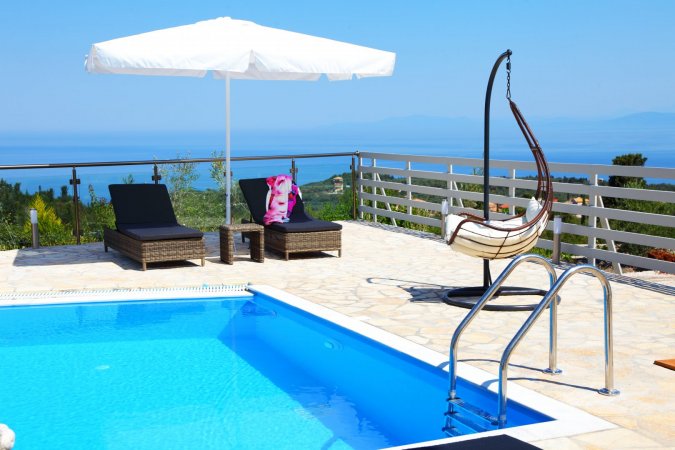 Villa Goudis guarantees you a luxurious stay, You will enjoy the immense blue of the Ionian Sea — photo 1