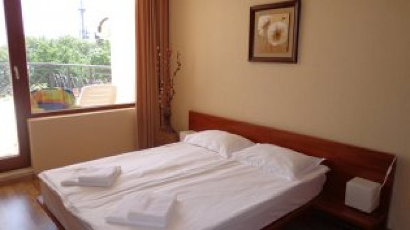 Apartment near the beach in Golden sands — photo 2