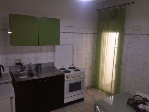 Spacious apartment wifi 10 min from city — фото 3