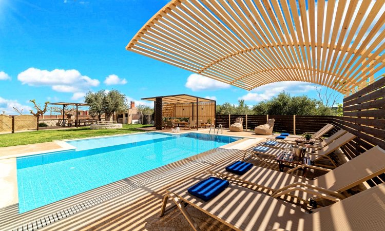 Cretan Sunrise Villa Heated Pool — photo 4