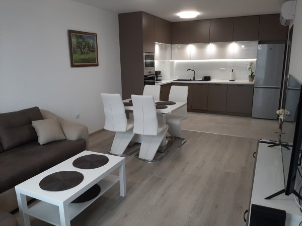 DeLuxe Apartments 2 — photo 1