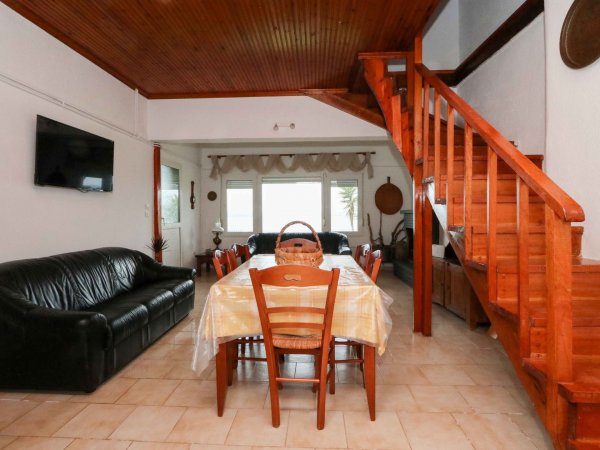 Docker Beachfront House, Vourvourou by Halkidiki Villas — photo 4