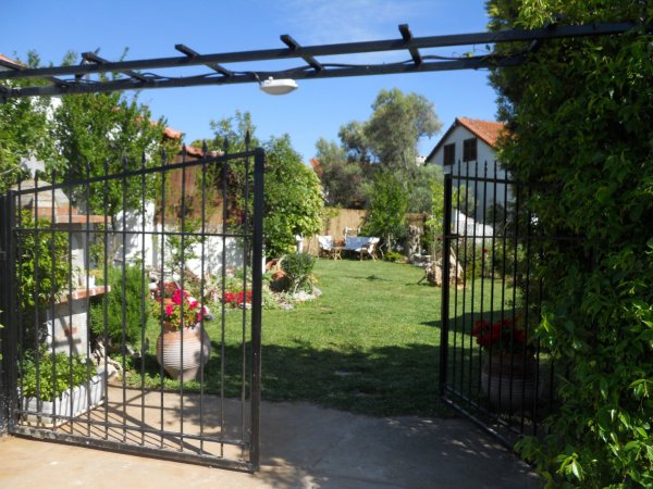 Efi's cozy house Nea Plagia — photo 6