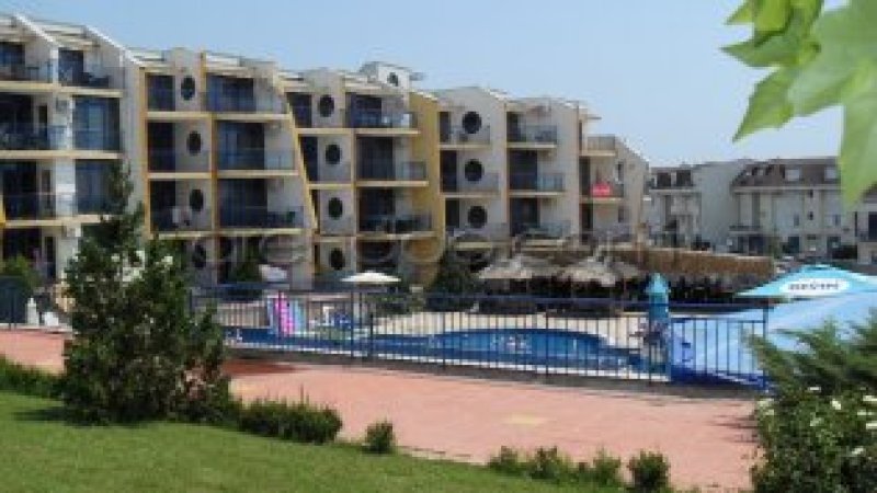 Apartment in Vega Village complex — photo 1