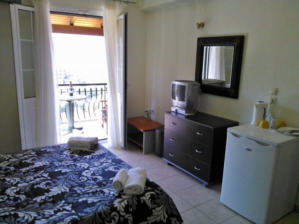 Niriides Double Room in Asos Kefalonia No 8 — photo 5