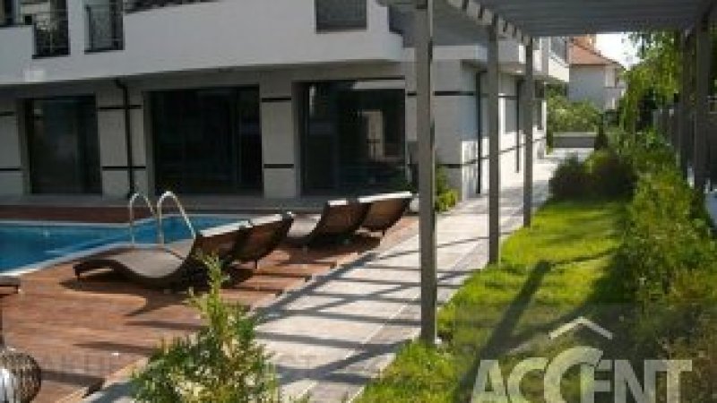 Apartment in NIGHT BRIZE complex — photo 2