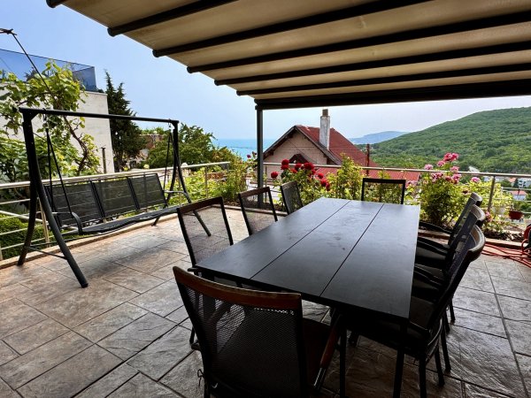 Villa Horizon – Spacious Sea View House with 6 Bedrooms in Balchik — фото 4