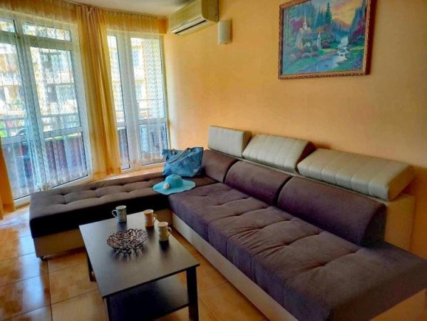 Central Plaza Apartment — photo 3