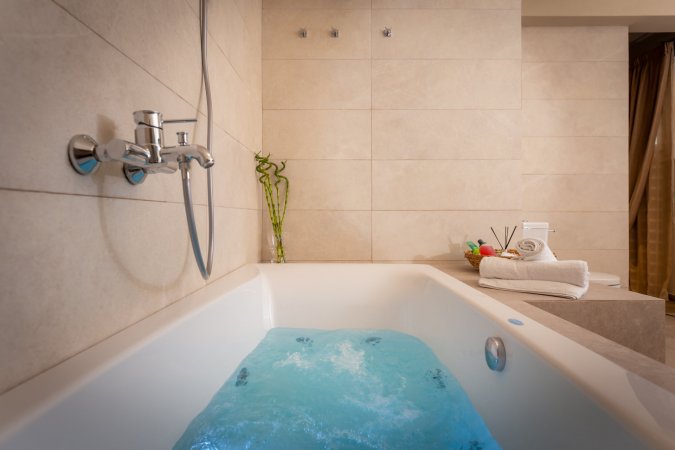 ⭐ Sandy Suite ★ Jacuzzi - 10min walk Ipsos beach ★ — фото 6