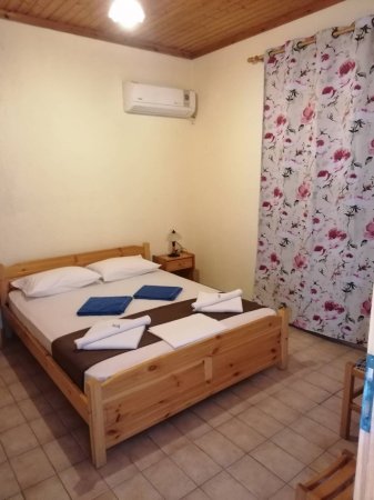 "NINEMIA" SEA FRONT APARTMENT — photo 2