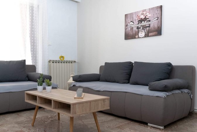 Chris’s home-5’from Egaleo Metro — photo 6