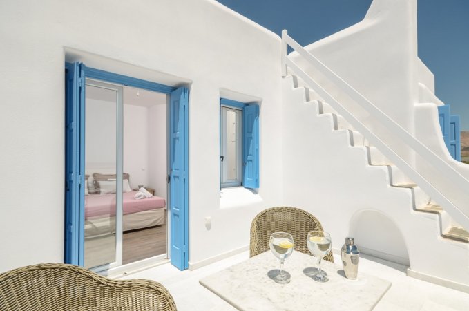 Beachfront deluxe villa with sea view M. Vigla Naxos — photo 5