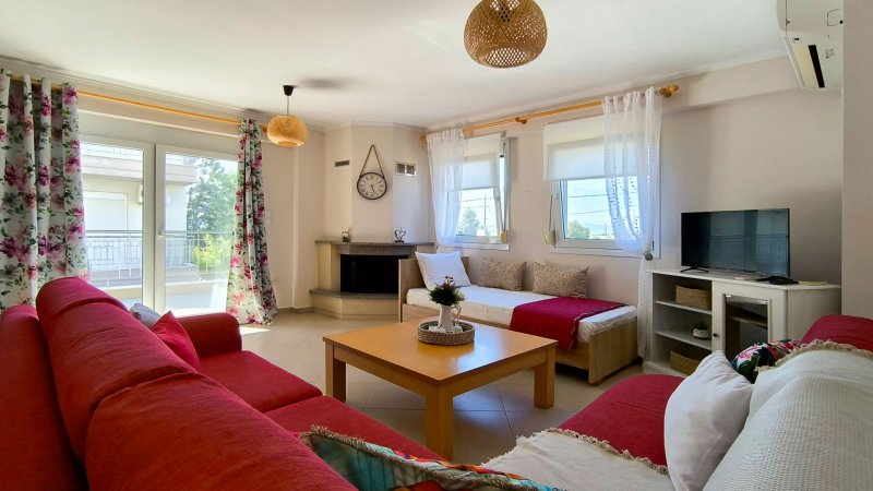 Michaela's apartment in Fanari — photo 3
