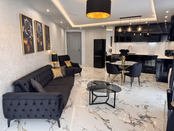 Luxurious apartment in the top center of Burgas! — фото 2