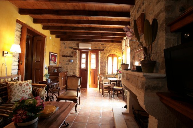SMARAGDA ART COUNTRY HOUSE — photo 6