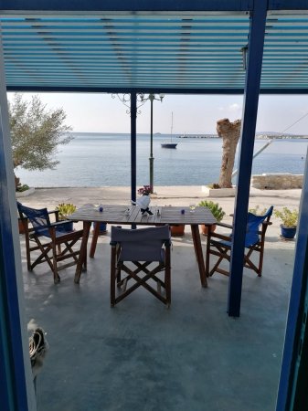 "EOTHINOS" SEA FRONT STUDIO — photo 1