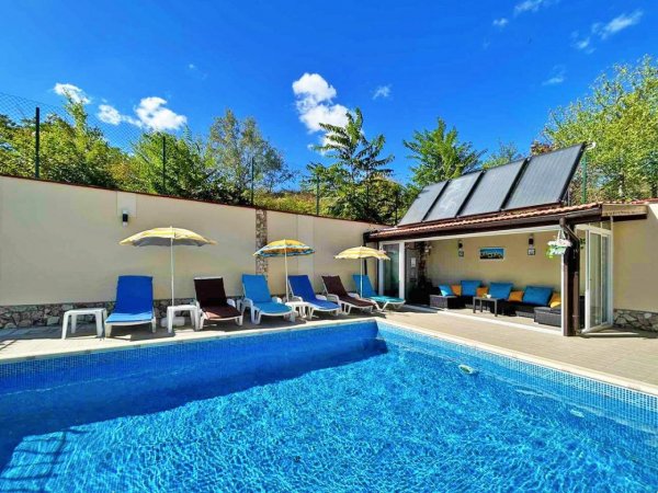 Villa Regina Bella – Luxury Sea View Villa with Po — photo 4