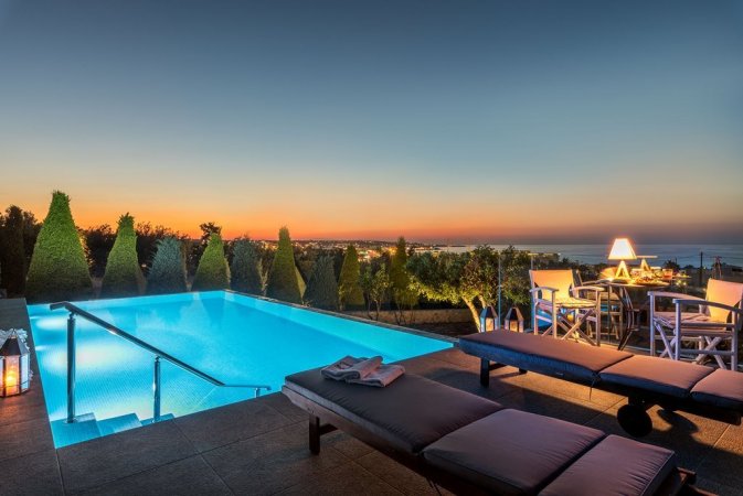 Luxury Villa Golden Crest with private swimming pool — photo 3