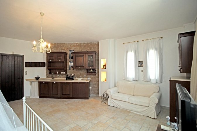 Beautiful appartment in traditional Afytos — photo 3