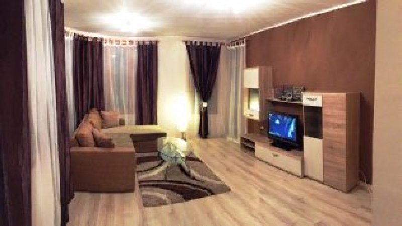 Apartment with 2 bedrooms in centre of Varna — photo 4