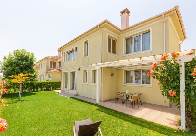 Villa Nadia — photo 1