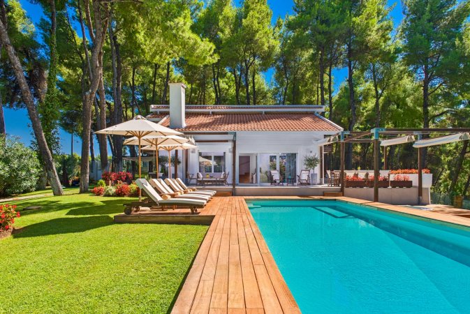 THE WHITE VILLA AT SANI HALKIDIKI