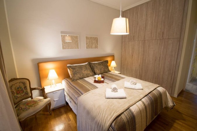 Acropolis Museum 2BD suite — photo 1
