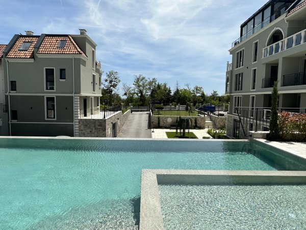Mediterranea Complex- luxury apartment & sea view — photo 2